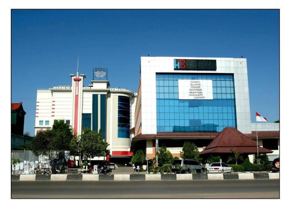 Hotel Banjarmasin International Zewnętrze zdjęcie