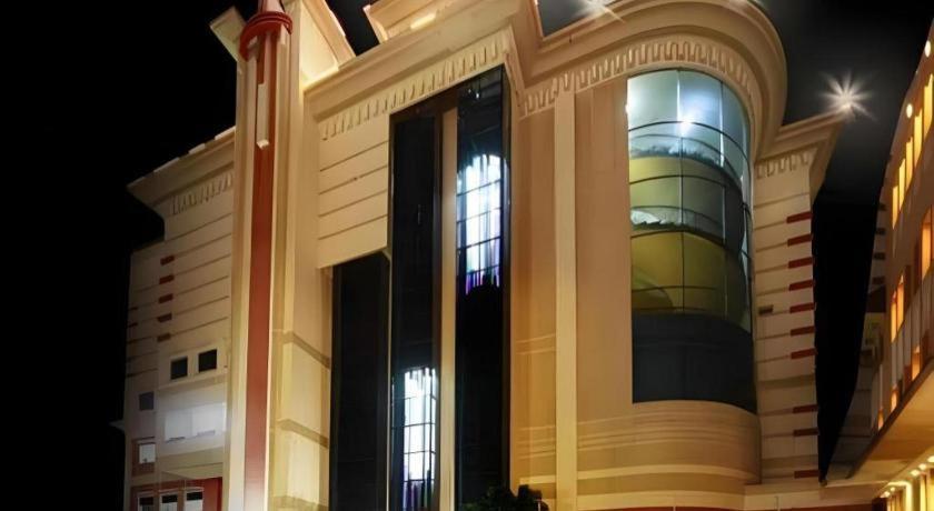Hotel Banjarmasin International Zewnętrze zdjęcie