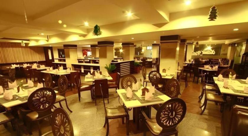 Hotel Banjarmasin International Zewnętrze zdjęcie